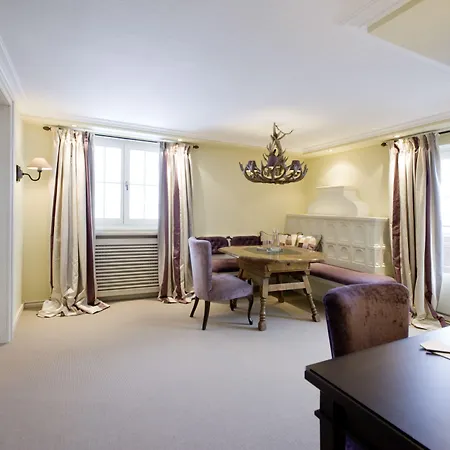 Hotel Berghof Lech