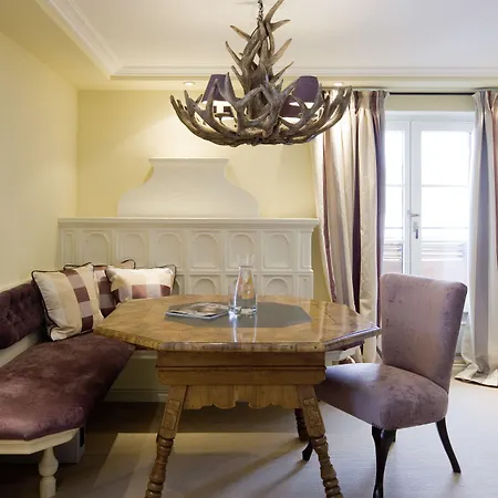 Berghof Hotel 4*