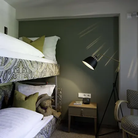 Berghof Hotel 4*