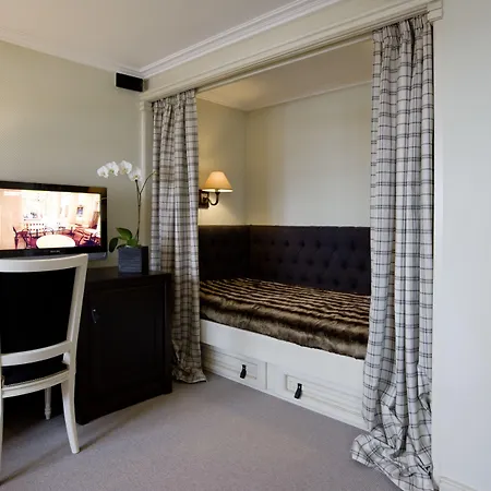 Berghof Hotel 4*